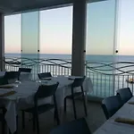 Adriatico 아파트호텔