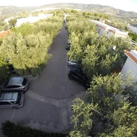 Adriatico Aparthotel 3*