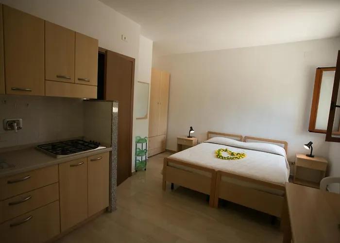 Adriatico アパートホテル マッティナータ