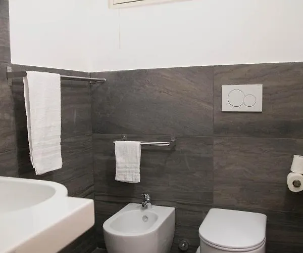 Adriatico アパートホテル